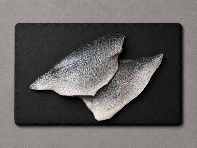 Frisches Doradenfilet · Doradenfilet mit feinem Fleisch · Frisches Doradenfilet zum Braten · Doradenfilet für mediterrane Fischgerichte · Frisches Doradenfilet von Delishopper
