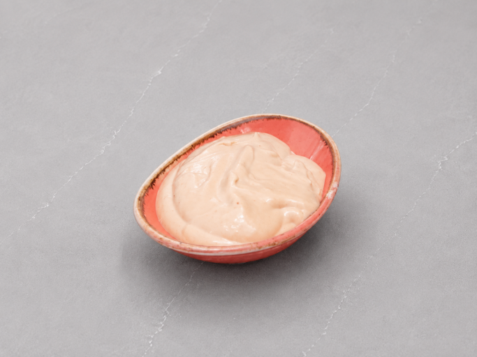 Knoblauch Dip aus eigener Herstellung | Cremiger Dip mit frischem Knoblauch | Knoblauch Dip aus der Delishopper Manufaktur | Knoblauch Dip zu Garnelen und Seafood | Knoblauch Dip online kaufen