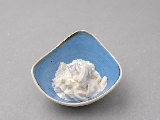 Grömitzer Heringstopf · Heringstopf mit Apfel und Zwiebeln · Cremiger Heringstopf aus eigener Manufaktur · Heringstopf aus Grömitz · Grömitzer Heringstopf von Delishopper